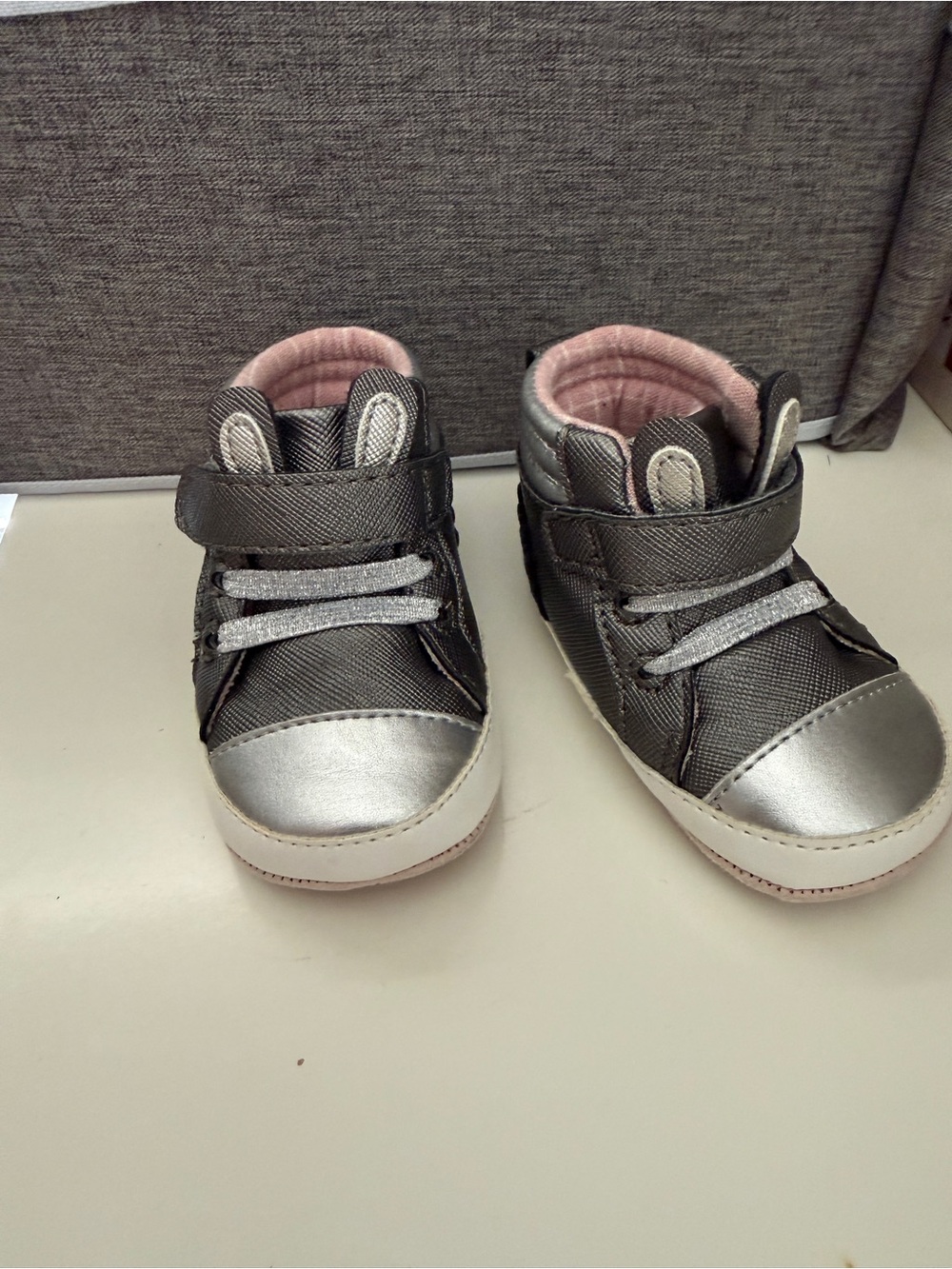Robeez Silver and Pink Toddler High-Top Sneakers